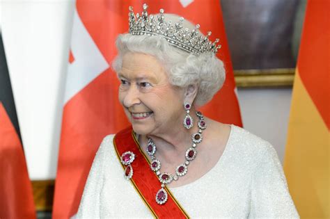 does the queen wear chanel|Chanel earrings for queen.